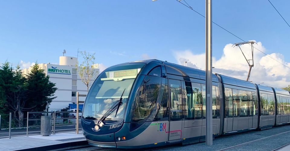 Accès tramway à l'aéroport de Bordeaux-Mérignac