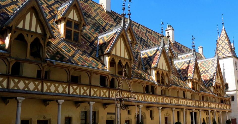 Profitez du confort de nos hôtels 2, 3 ou 4 étoiles sur l'ensemble de la France