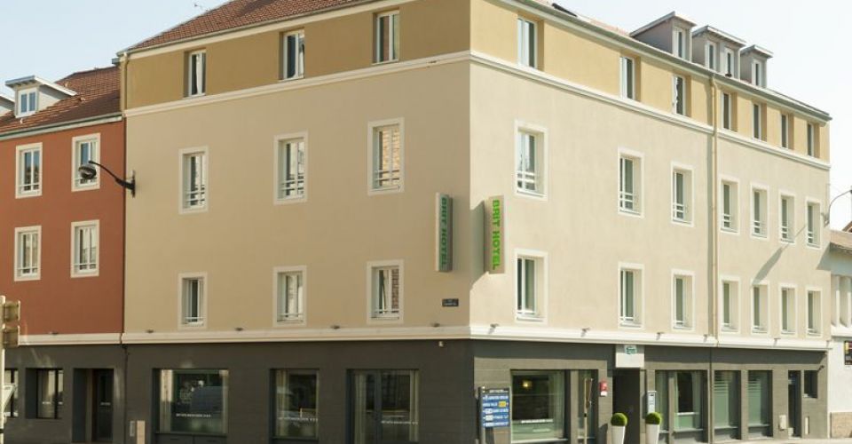 brit-hotel-macon-accueil