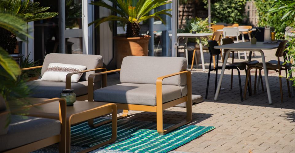 Enjoy the comfort of our 2, 3 or 4 star hotels throughout France