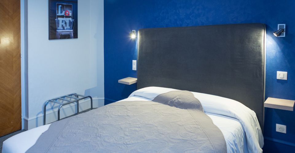 Enjoy the comfort of our 2, 3 or 4 star hotels throughout France