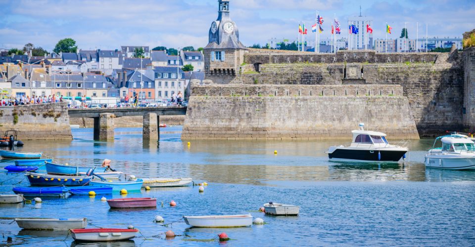 Profitez du confort de nos hôtels 2, 3 ou 4 étoiles sur l'ensemble de la France