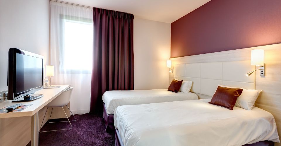 Enjoy the comfort of our 2, 3 or 4 star hotels throughout France