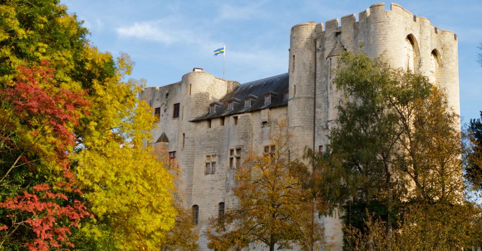 Enjoy the comfort of our 2, 3 or 4 star hotels throughout France