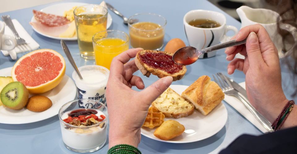 Le petit-déjeuner du Brit Hotel Mâcon à base de produits locaux