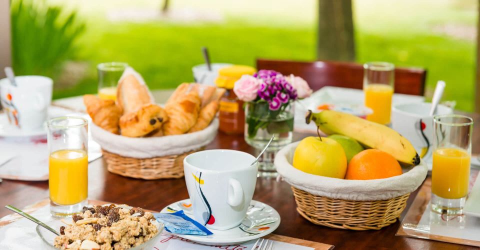 Le petit-déjeuner à l'hôtel de Cesson-Sévigné