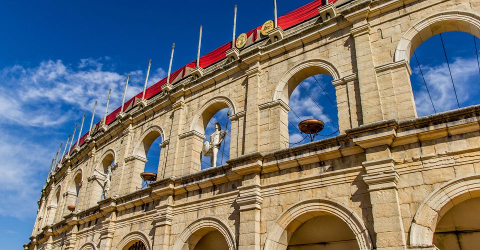 Profitez du confort de nos hôtels 2, 3 ou 4 étoiles sur l'ensemble de la France