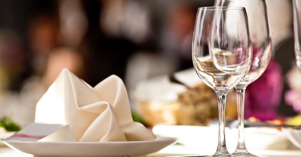 Enjoy the comfort of our 2, 3 or 4 star hotels throughout France