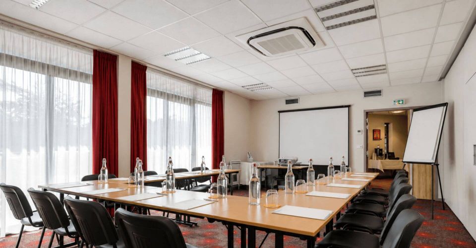 Salle de séminaire du Brit Hotel Saint-Grégoire