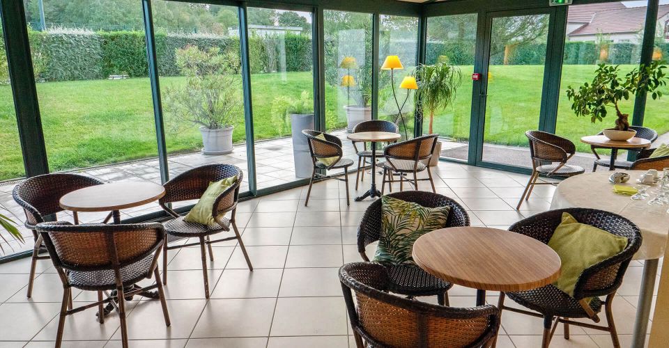 Seminar room with light at the hotel at Chateaudun