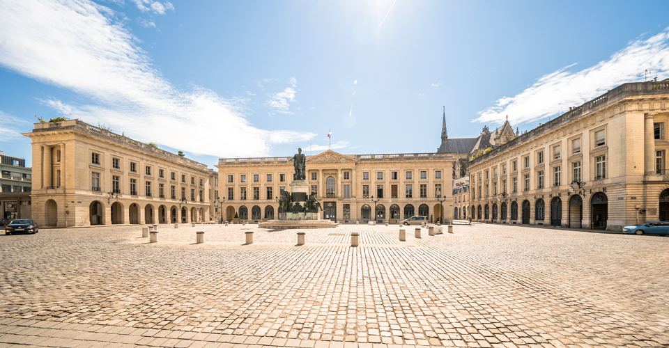 Profitez du confort de nos hôtels 2, 3 ou 4 étoiles sur l'ensemble de la France