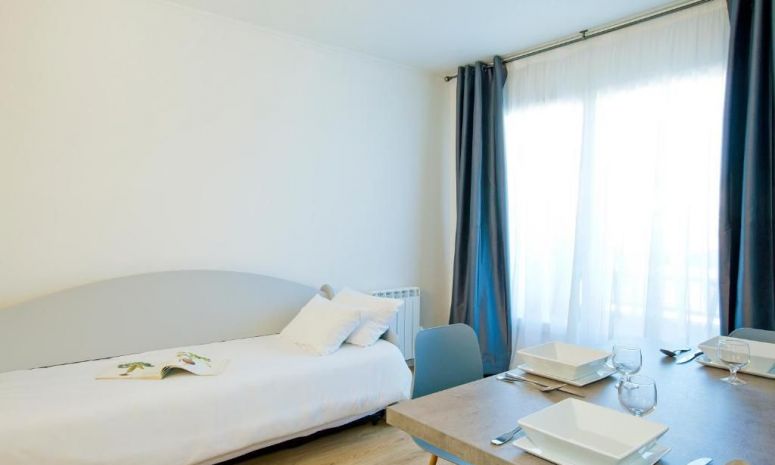 Profitez du confort de nos hôtels 2, 3 ou 4 étoiles sur l'ensemble de la France