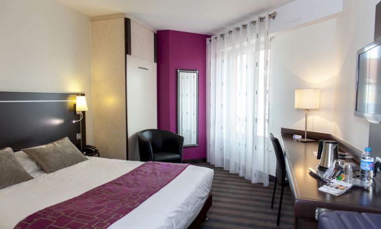 Double room at the Brit Hotel Belfort Centre