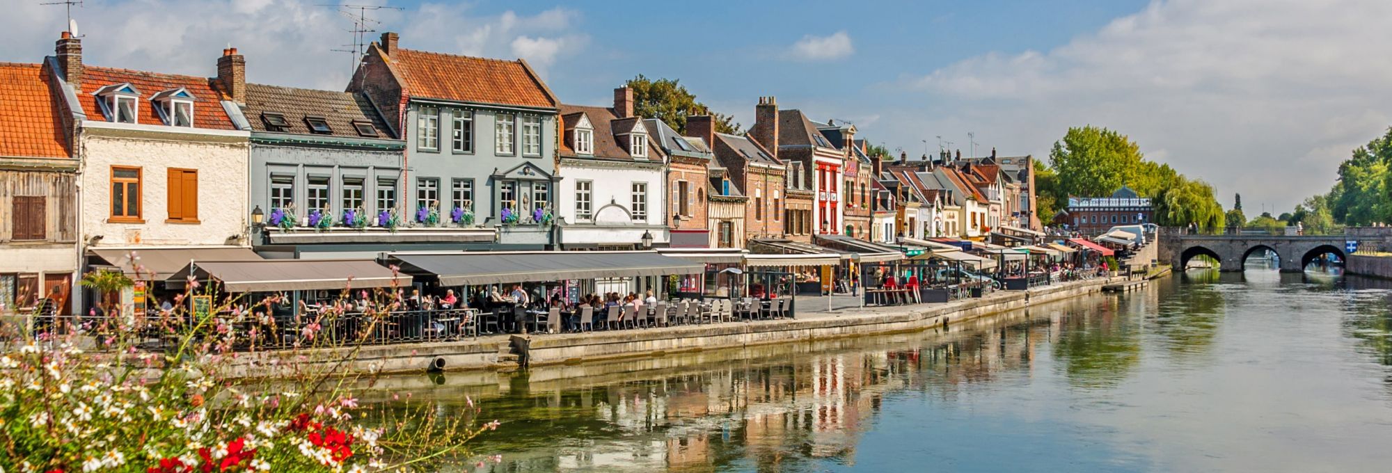 Profitez du confort de nos hôtels 2, 3 ou 4 étoiles sur l'ensemble de la France