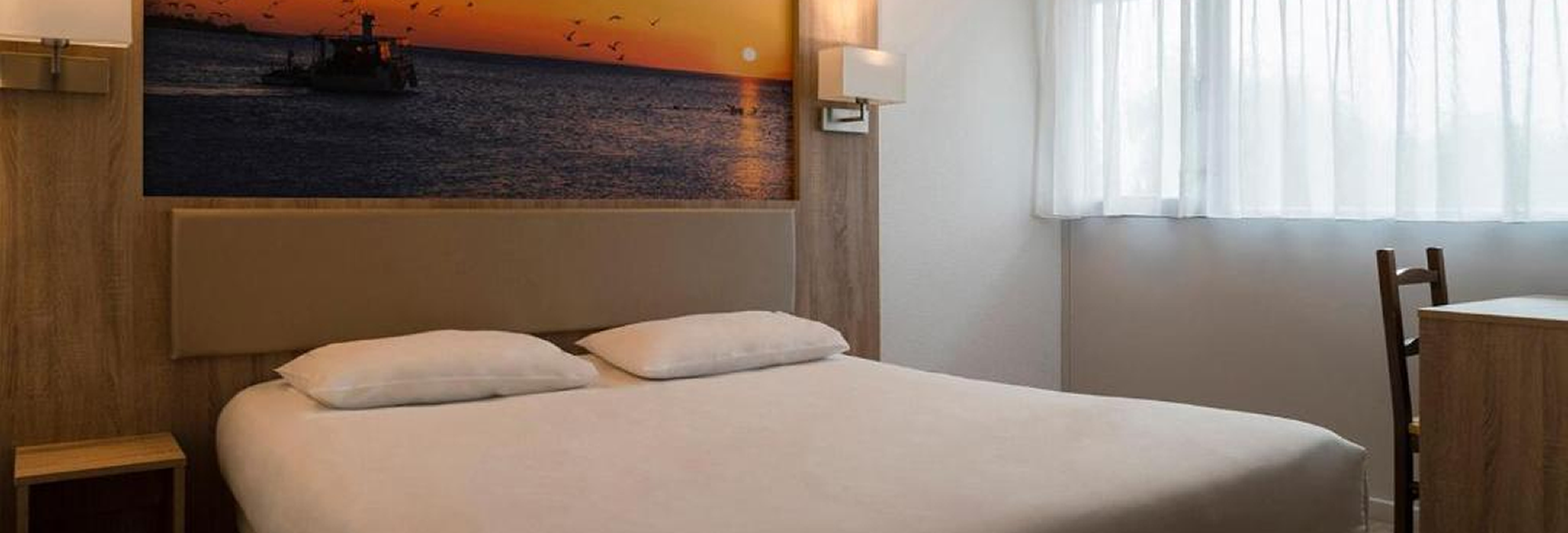 Enjoy the comfort of our 2, 3 or 4 star hotels throughout France