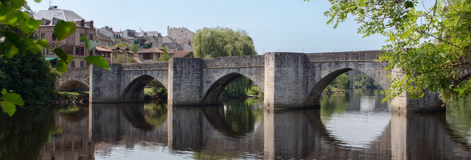 Saint-Etienne bridge in Limoges