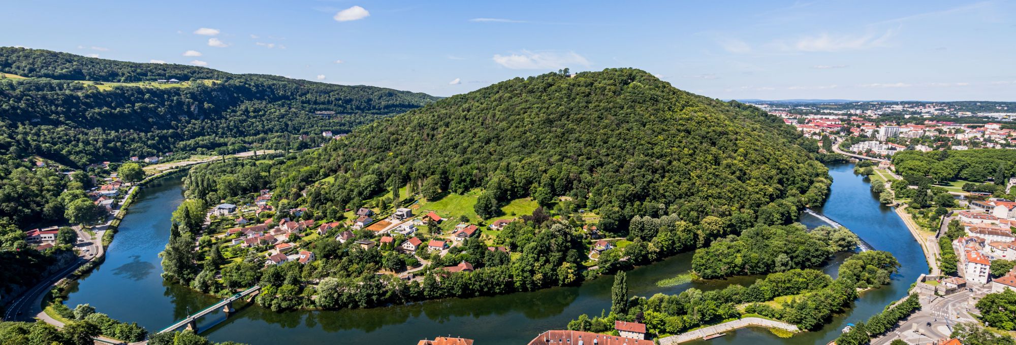 Profitez du confort de nos hôtels 2, 3 ou 4 étoiles sur l'ensemble de la France