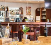 Enjoy the comfort of our 2, 3 or 4 star hotels throughout France