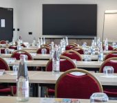 Enjoy the comfort of our 2, 3 or 4 star hotels throughout France