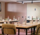 Enjoy the comfort of our 2, 3 or 4 star hotels throughout France