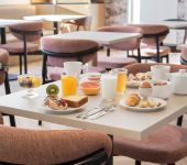 Enjoy the comfort of our 2, 3 or 4 star hotels throughout France