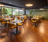 Enjoy the comfort of our 2, 3 or 4 star hotels throughout France