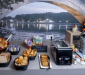 Sous le pont d'Avignon, le buffet du petit-déjeuner