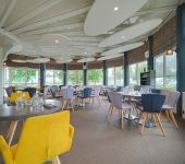 Enjoy the comfort of our 2, 3 or 4 star hotels throughout France