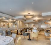 Enjoy the comfort of our 2, 3 or 4 star hotels throughout France