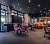 Enjoy the comfort of our 2, 3 or 4 star hotels throughout France