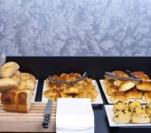 Le buffet du petit-déjeuner à Belfort