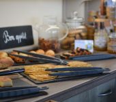 Enjoy the comfort of our 2, 3 or 4 star hotels throughout France