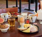 Enjoy the comfort of our 2, 3 or 4 star hotels throughout France