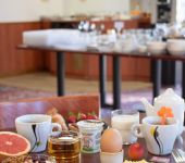 Enjoy the comfort of our 2, 3 or 4 star hotels throughout France