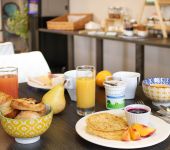 le buffet petit-déjeuner du brit hotel dieppe