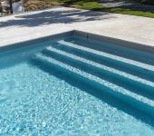 Imaginez-vous à descendre dans cette piscine
