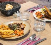 Enjoy the comfort of our 2, 3 or 4 star hotels throughout France