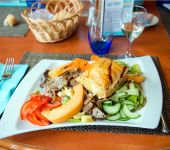 The typical salad of Saint-Malo in Brittany