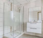  A new shower in the Montbéliard flat