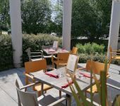 Terrace at Bistrot le Kerhuon