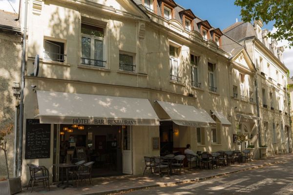 Brit Hotel Confort Chinon Centre - L'auberge Des Rois - Chinon