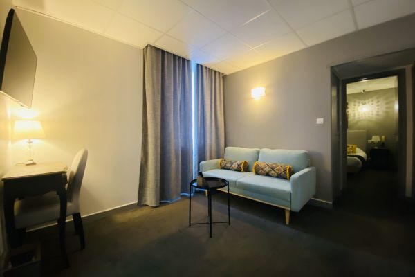 brit hotel acacias