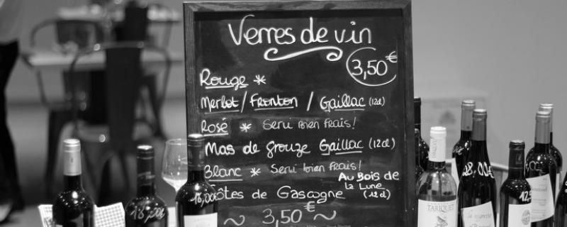 Entrez dans la Cave de l'Esplanade
