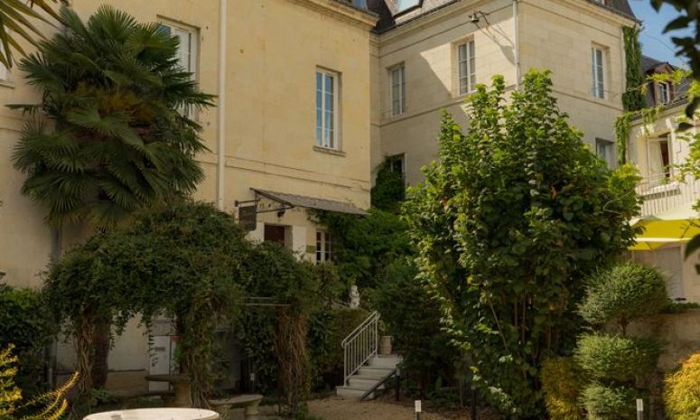 Profitez du confort de nos hôtels 2, 3 ou 4 étoiles sur l'ensemble de la France