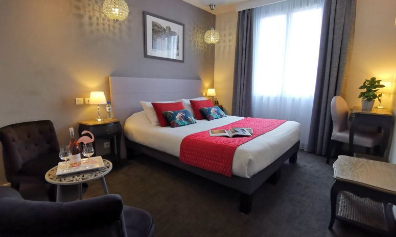Hôtel Acacias in Arles, France