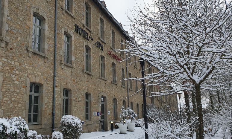 Profitez du confort de nos hôtels 2, 3 ou 4 étoiles sur l'ensemble de la France