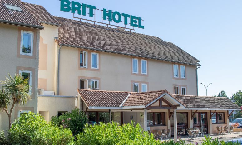 Profitez du confort de nos hôtels 2, 3 ou 4 étoiles sur l'ensemble de la France