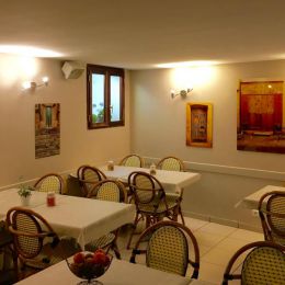 Brit Hotel Bosquet Pau