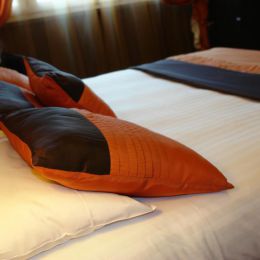 Brit Hotel Olympia