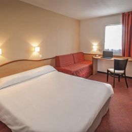 Brit Hotel Montauban